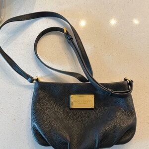 Marc Jacobs Black Leather crossbody bag